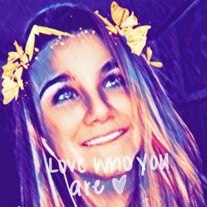 Meet your Posher, Kaylee